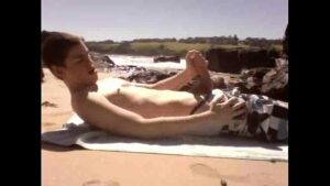 Vídeo gay in beach amateur