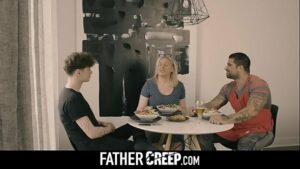 Vídeo gay padre tarado