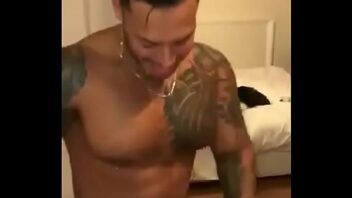 Video gay porno homens sarados dowloard