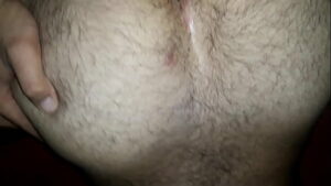 Video gay pornor negro gozando sem capa dentro