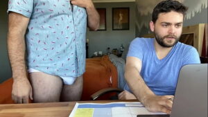 Video longo sexo gay pai