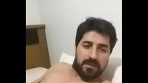 Vídeo sexo gay homens bombados peludos