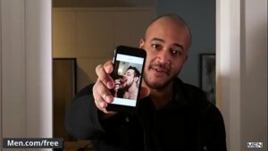 Video sexo gay varios homens fudendo em apartamento