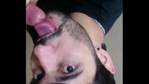 Videos de sexo gay homen comendo garoto de novinha