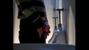 Vídeos gays sexo no banheiro