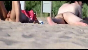 Videos porno de gays maduros em praia de nudismo
