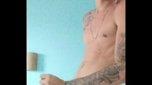 Videos porno gay de brasileiros novinhos e pauzudos