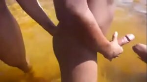 Xvideo gay na praia do nudismo