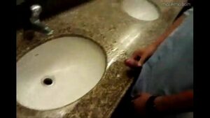 Xvideos gay banheiro gringo