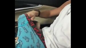 Xvideos gay mostrando como chupa no carro