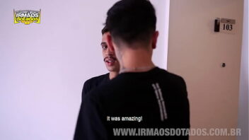 Xvideos novinho com coroa brasileiros sexo gay grátis