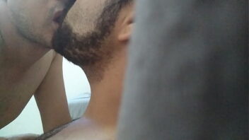 Beijo gay flamenguista fotos