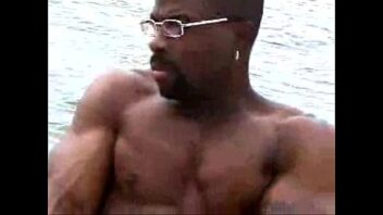 Black bodybuilder xvideos gay