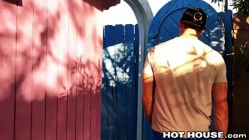 Dirt doctor filme hot house gay