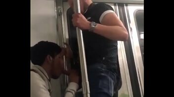 Flagra gay no metro de são paulo