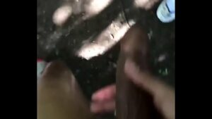 Gay dando na piscina no xvideo