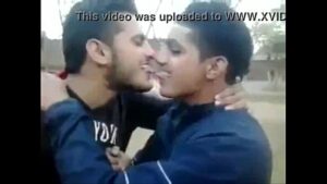 Gay entre beijo xvideos
