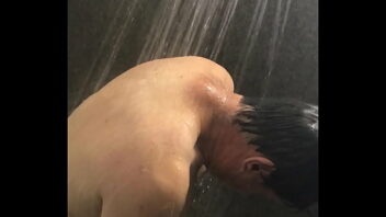 Gay no banho hd