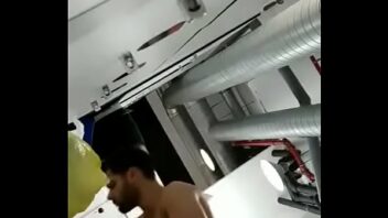 Gay tomando banho xvideo