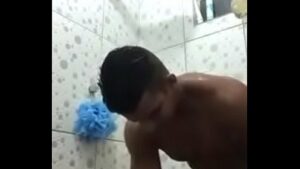 Porn gay homem batendo punheta