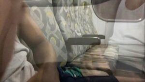 Sexo no ônibus asiático hardcore gay
