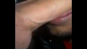 Video de sexo gay bareback gozada na boca