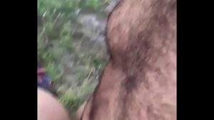 Videos amadores lekes ativos comendo cu de gays no mato