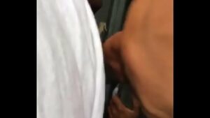 Videos de porno gay pegando na piroca no carro xvideos