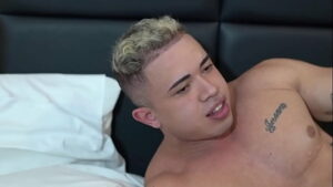 Videos de sexo gay com negros super dotados grosso