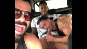 Videos de sexo velhos gay safados com novos