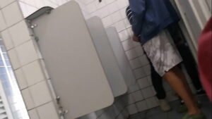 Videos gay em banheiros publico com cameras ocultas