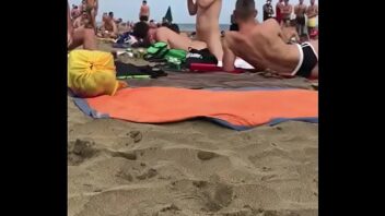Xvideo gay na praia de itanbaba