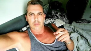 Macho fumar etero depois da cu para o amigo maconheiros gay vídeo