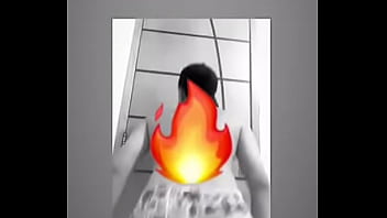 Fiuk posta foto pelado no Instagram